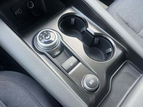 New 2026 Ford Explorer Active RWD image 8