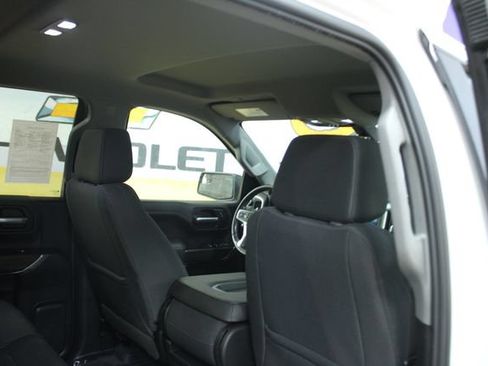 Used 2019 Chevrolet Silverado 1500 RST w/ True North Edition AWD/4WD image 10