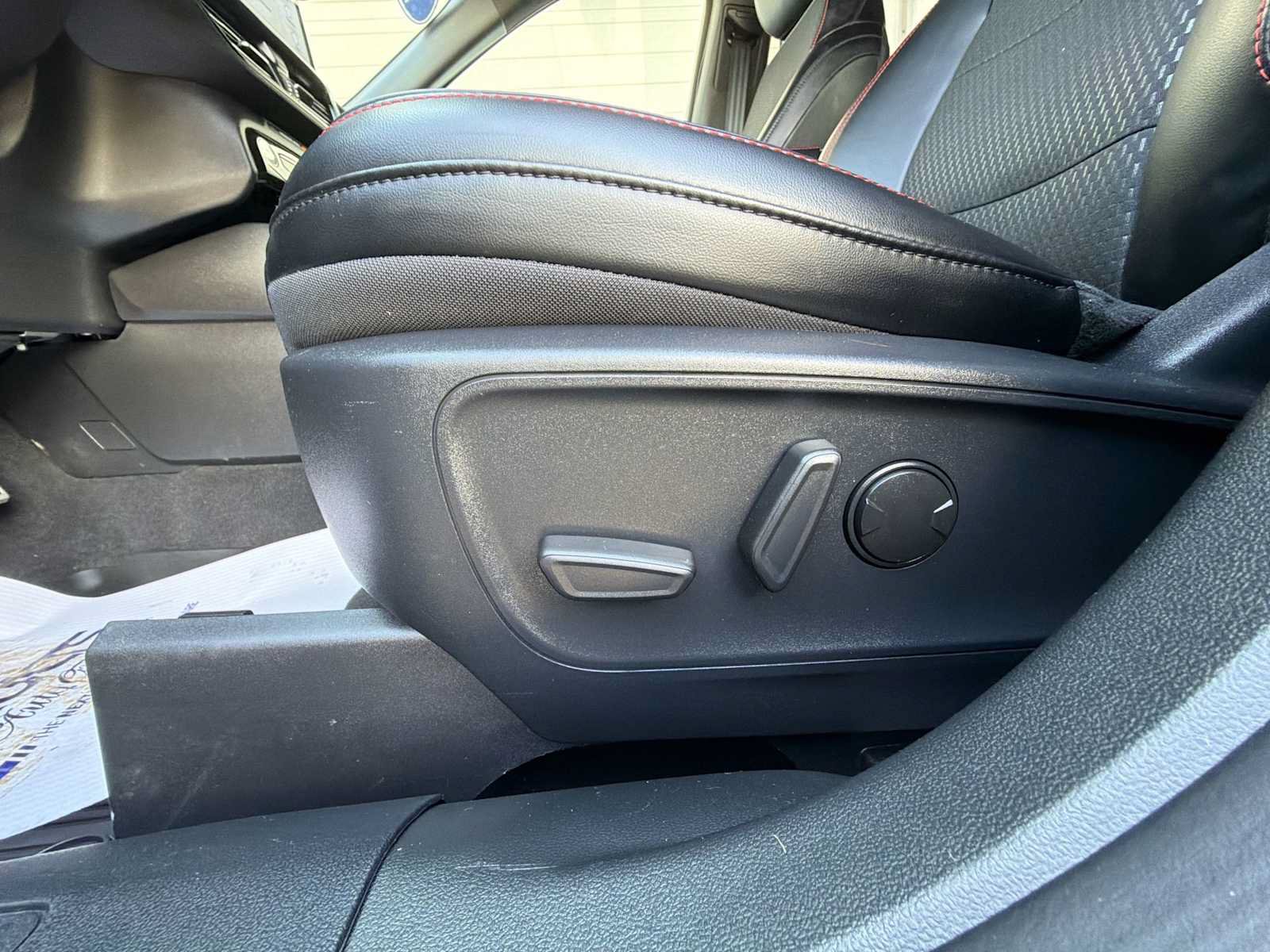 Used 2024 Ford Escape ST-Line w/ Tech Pack #1 AWD/4WD image 14