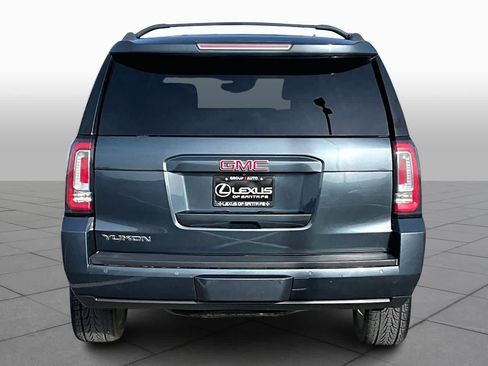 Used 2020 GMC Yukon SLT w/ HD Trailering Package image 5