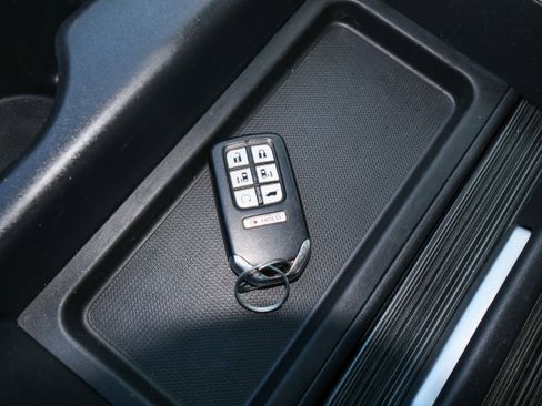 Used 2019 Honda Odyssey EX-L image 28