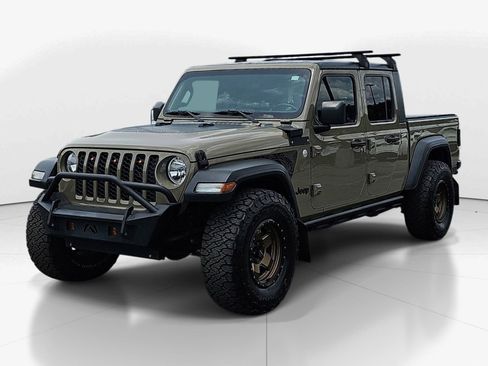 Used 2020 Jeep Gladiator Sport w/ Quick Order Package 24S AWD/4WD image 8