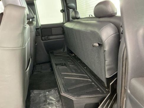 Used 2002 GMC Sierra 2500 SLT w/ SLT Marketing Option Pkg image 24