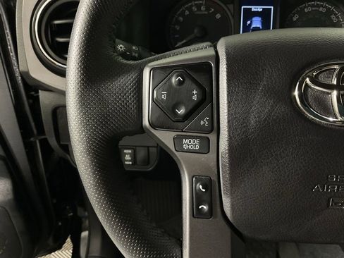 Used 2021 Toyota Tacoma TRD Off-Road AWD/4WD image 25
