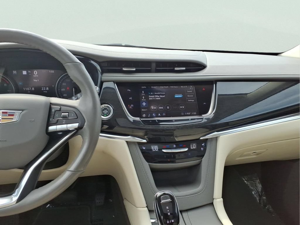 Certified 2020 Cadillac XT6 Premium Luxury AWD/4WD image 6