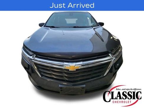 Used 2022 Chevrolet Equinox LS w/ LPO, Floor Liner Package image 3