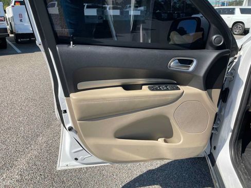 Used 2019 Dodge Durango SXT w/ 3rd Row Seating Group AWD/4WD image 10