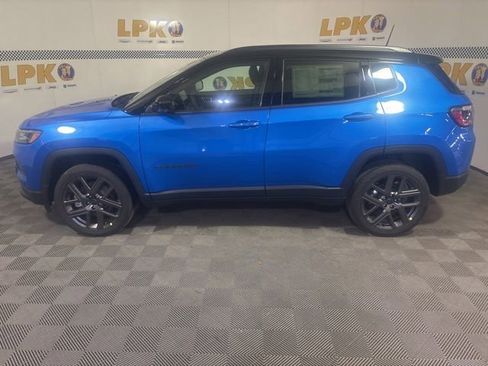 New 2026 Jeep Compass Limited AWD/4WD image 8