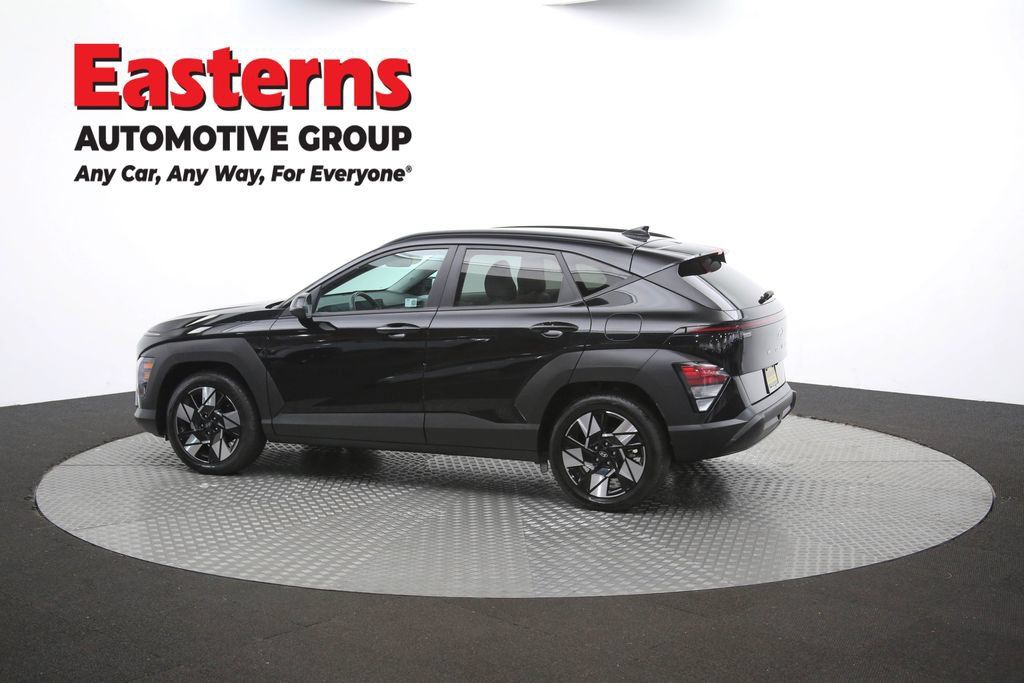 Used 2024 Hyundai Kona SEL FWD image 43