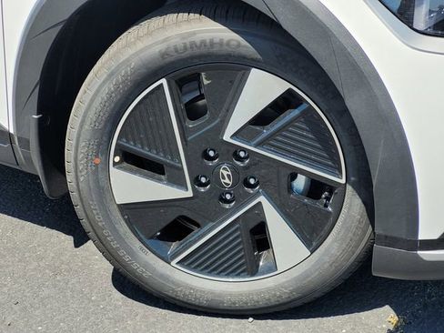 New 2026 Hyundai Ioniq 5 SEL RWD image 9