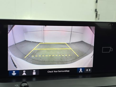 Certified 2023 Honda Accord Sport image 21