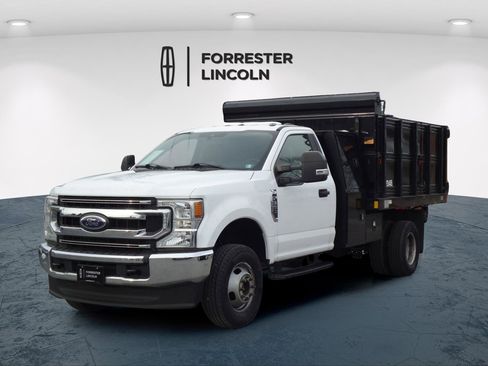 Used 2022 Ford F350 XL w/ Power Equipment Group image 7