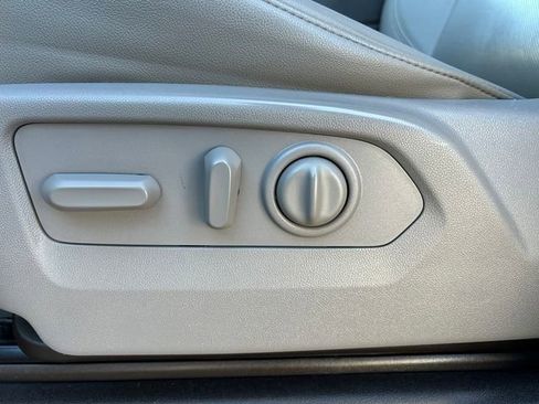 Used 2022 GMC Sierra 1500 SLT w/ SLT Premium Plus Package image 21