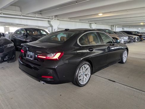 New 2026 BMW 330i Sedan image 4