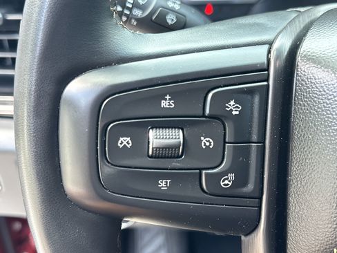 Used 2024 GMC Sierra 2500 AT4 w/ Technology Package image 25