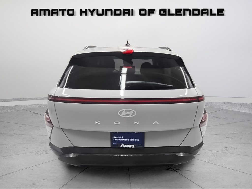 Certified 2025 Hyundai Kona SEL FWD image 6