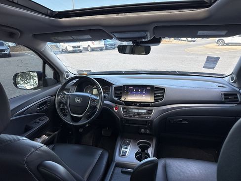 Used 2023 Honda Ridgeline RTL image 5