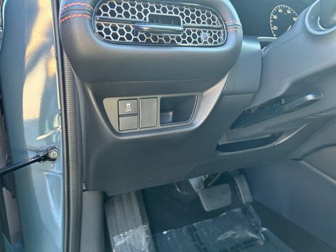Used 2025 Honda HR-V Sport image 21