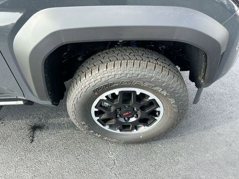New 2025 Toyota Tacoma TRD Off-Road image 19
