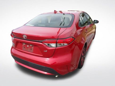 Used 2020 Toyota Corolla LE FWD image 15
