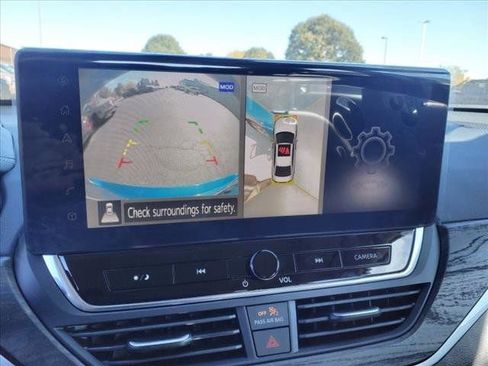 New 2025 Nissan Altima 2.5 SL image 15