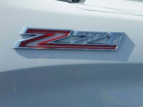 Used 2020 Chevrolet Silverado 1500 Custom Trail Boss w/ Custom Convenience Package image 14