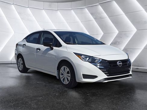 Used 2024 Nissan Versa S w/ Trunk Package image 1