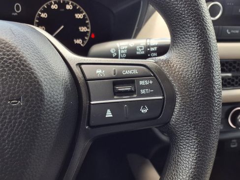 Used 2025 Honda HR-V LX image 16
