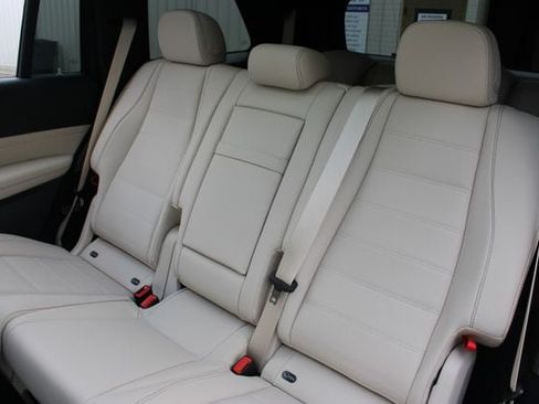 Used 2026 Mercedes-Benz GLS 580 4MATIC image 12