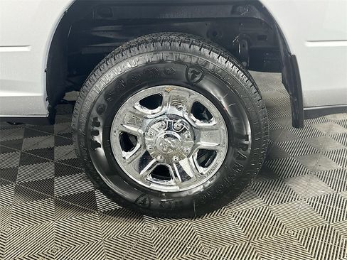 New 2026 RAM 2500 Tradesman w/ Chrome Appearance Group image 17