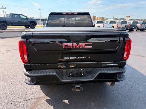 Used 2022 GMC Sierra 2500 Denali w/ Denali Ultimate Package AWD/4WD image 6