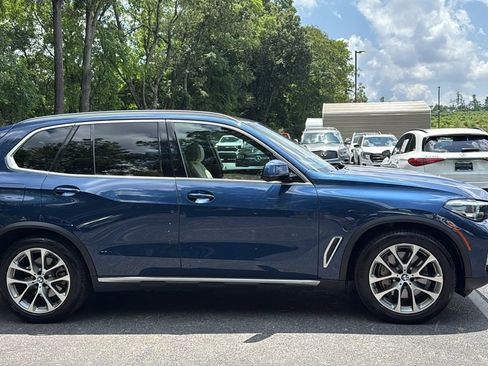 Used 2021 BMW X5 xDrive45e w/ Premium Package AWD/4WD image 2