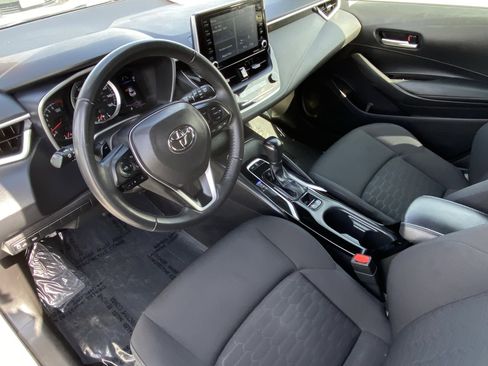 Certified 2022 Toyota Corolla SE FWD image 25