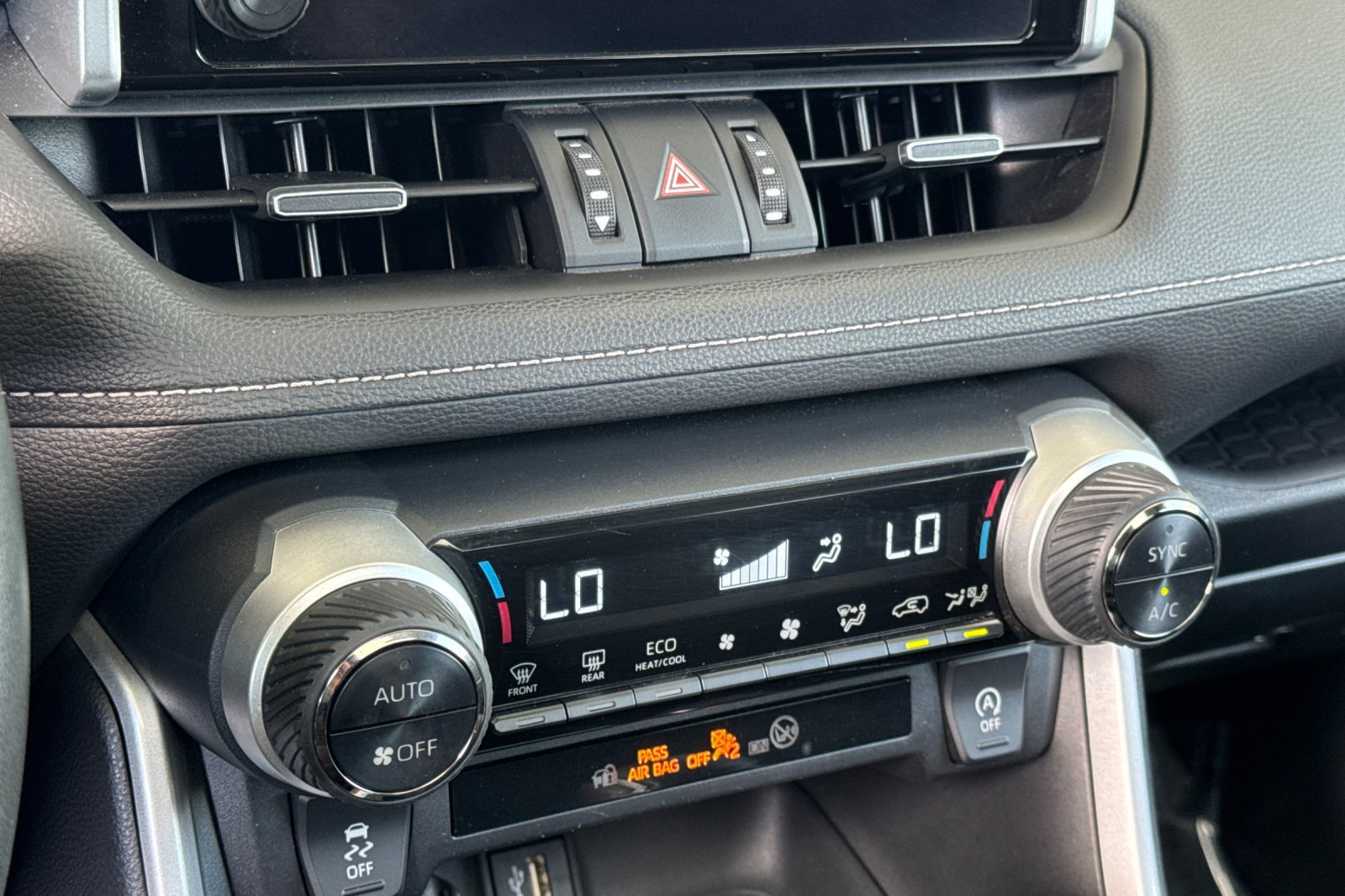 Certified 2023 Toyota RAV4 XLE Premium FWD image 27