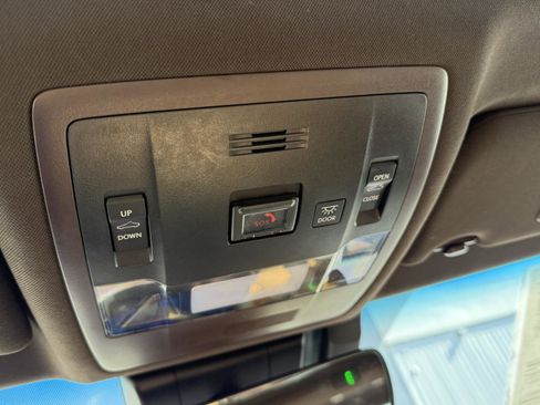 Used 2021 Lexus ES 250 w/ Premium Package image 26