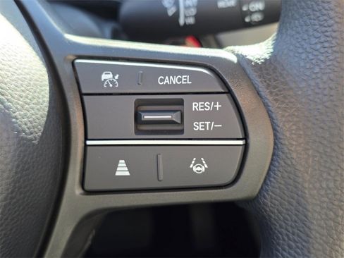 New 2026 Honda HR-V LX image 31