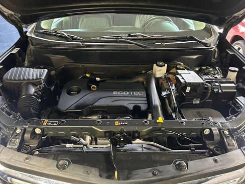 Used 2019 Chevrolet Equinox Premier w/ LPO, Cargo Package image 29