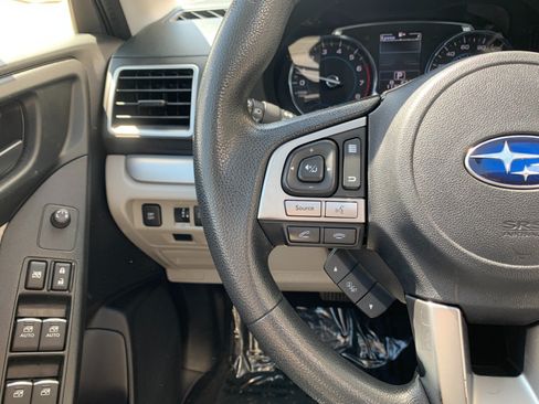 Used 2018 Subaru Forester 2.5i Premium AWD/4WD image 22
