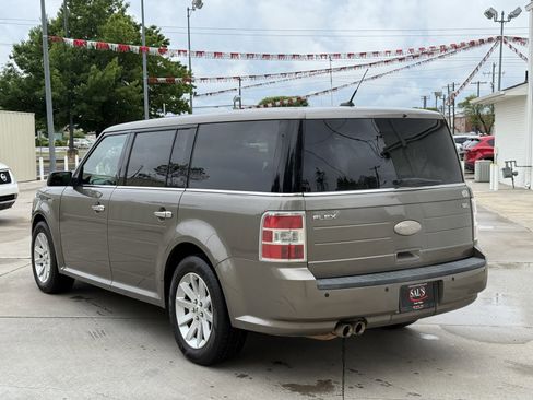 Used 2012 Ford Flex SEL w/ Equipment Group Order Code image 5