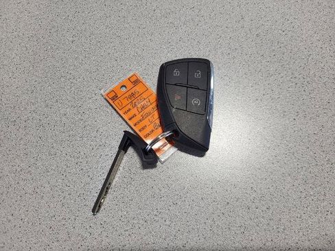 Used 2025 Chevrolet Equinox LT image 26