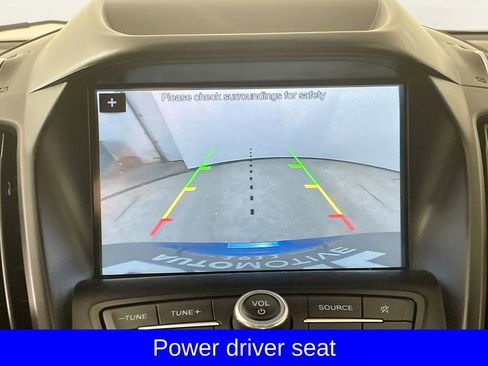 Used 2019 Ford Escape SE image 17