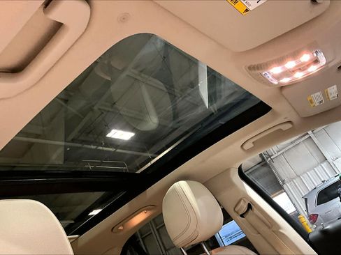 Used 2023 Mercedes-Benz GLE 350 4MATIC image 14