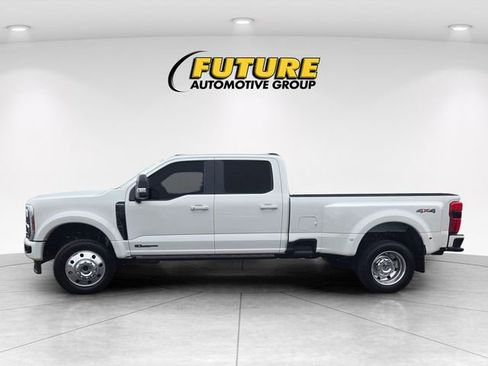 Used 2025 Ford F450 Platinum w/ Camper Package AWD/4WD image 7