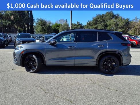 New 2026 Volkswagen Tiguan SE R-Line image 3