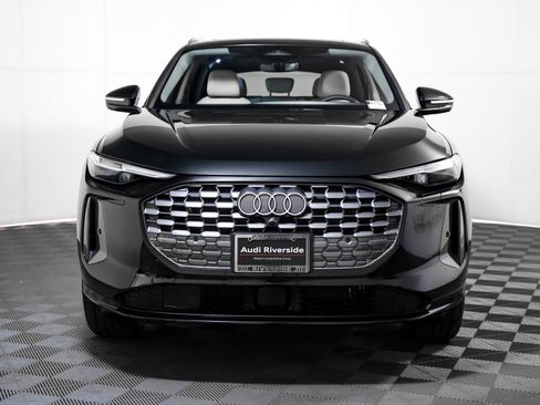 New 2025 Audi Q5 Premium Plus image 12