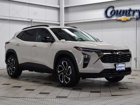 New 2026 Chevrolet Trax RS w/ Sunroof Package image 1