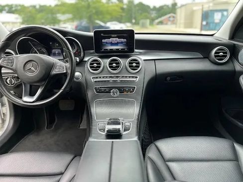Used 2016 Mercedes-Benz C 300 Sedan image 16