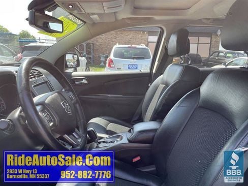 Used 2015 Dodge Journey Crossroad w/ Driver Convenience Group FWD image 10