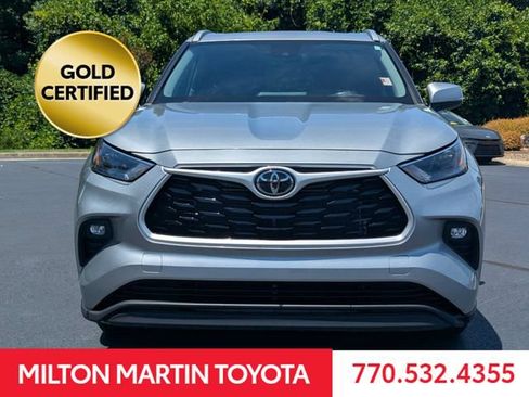 Certified 2024 Toyota Highlander XLE AWD/4WD image 13