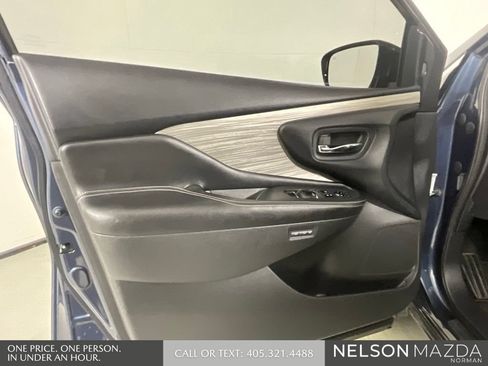Used 2015 Nissan Murano Platinum w/ Platinum Technology Package AWD/4WD image 16